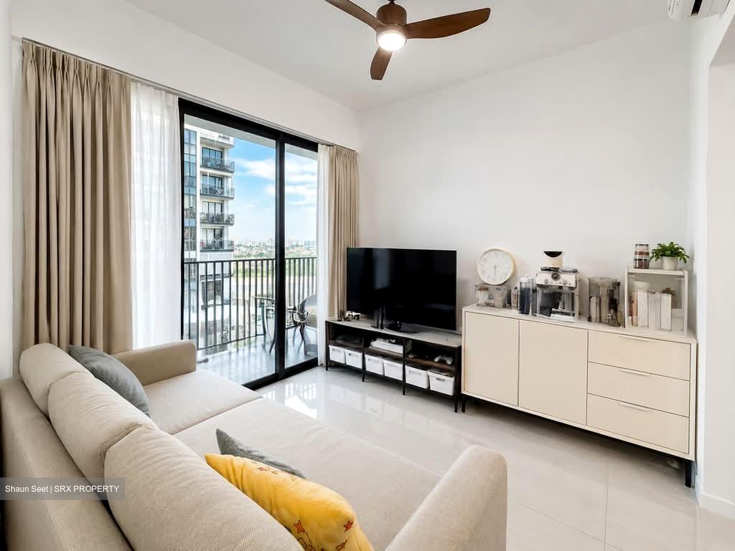 Sky Vue (D20), Condominium #565712161